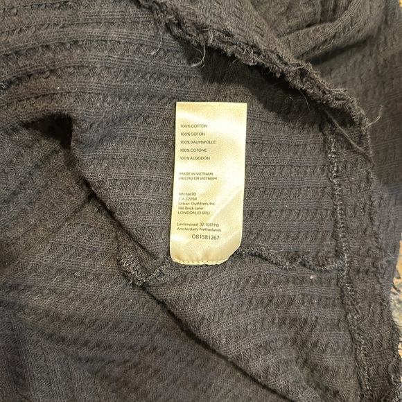 ⚜️ FREE PEOPLE Juicy cowl neck off the shoulder waffle tunic sweater sz L - Picture 9 of 9